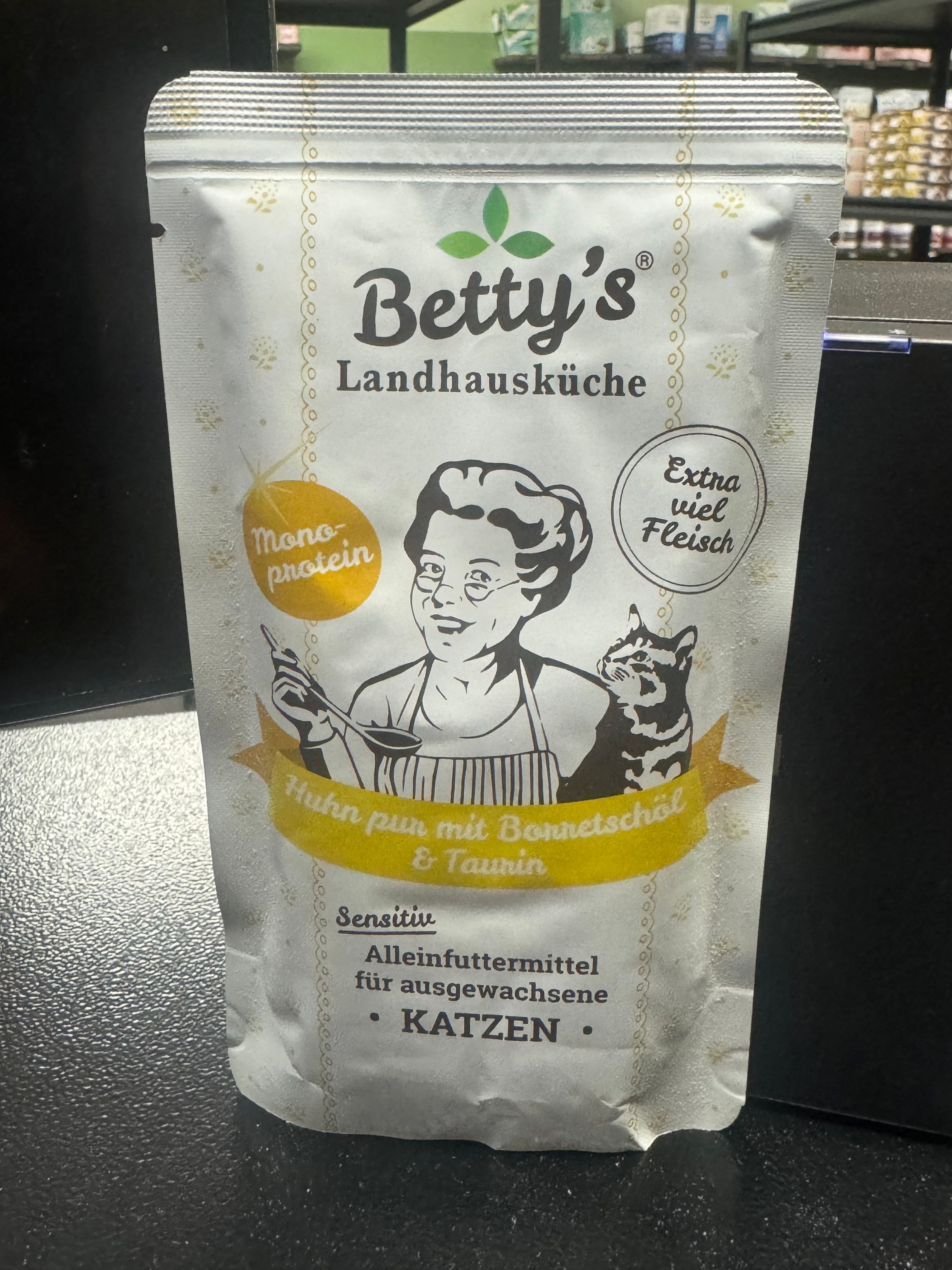 Betty's Country House Kitchen Single Protein Chicken & Taurine